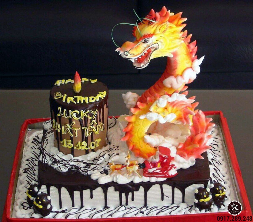 Bánh kem sinh nhật con Rồng dành cho người tuổi Thìn