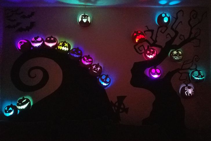 20 Halloween Decorations That Inspire Everyone to be Extra Creative