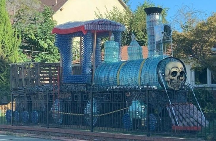 20 Halloween Decorations That Inspire Everyone to be Extra Creative