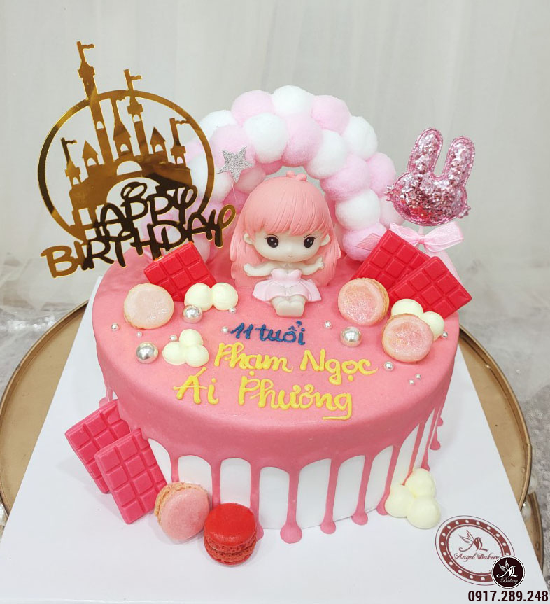 Bánh sinh nhật hình búp bê váy hồng và những trái tim màu đỏ xinh đẹp tặng  bé gái  Bánh Thiên Thần  Chuyên nhận đặt bánh sinh nhật theo mẫu