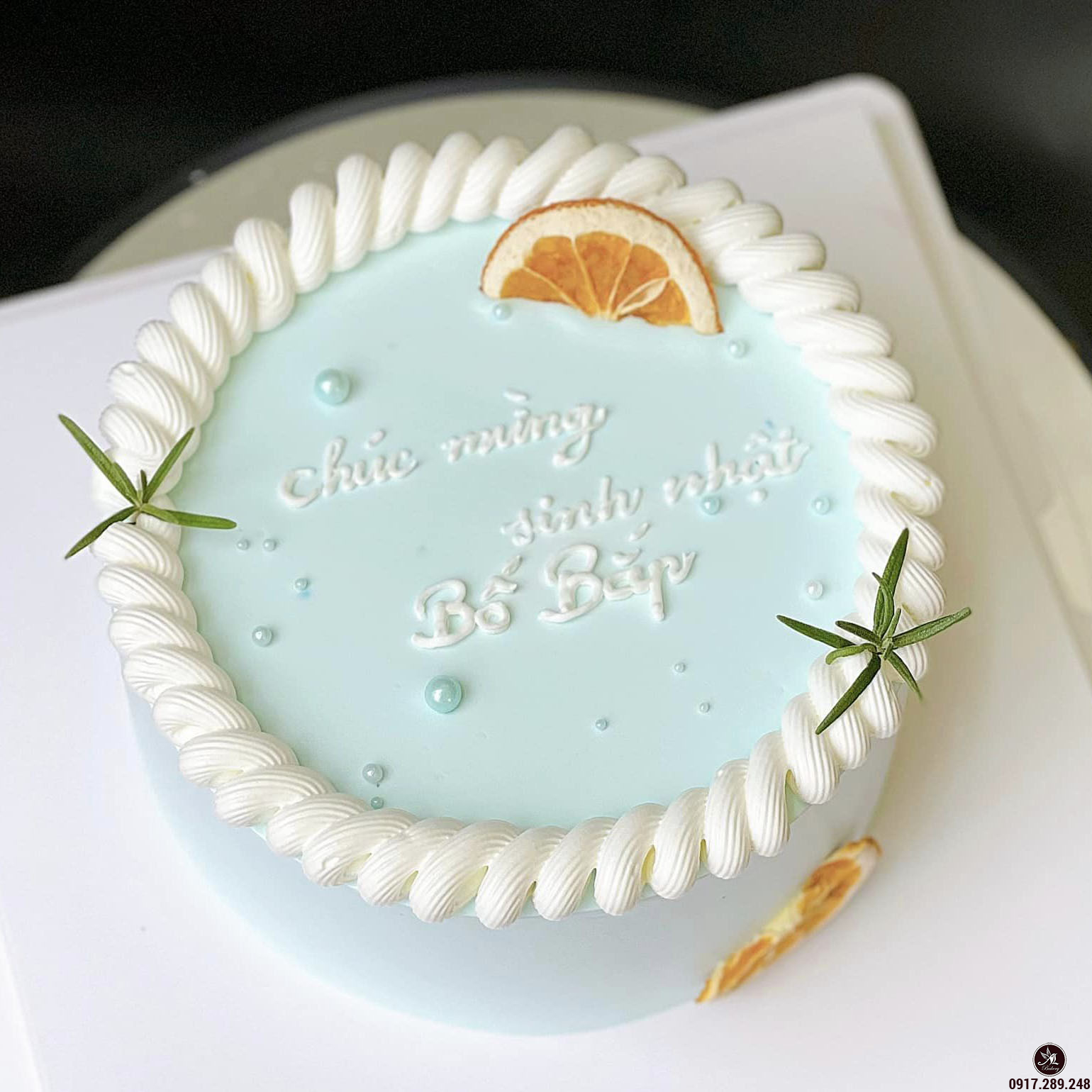 Bánh sinh nhật màu xanh dương đẹp không tỳ vết | Bánh kem sự kiện